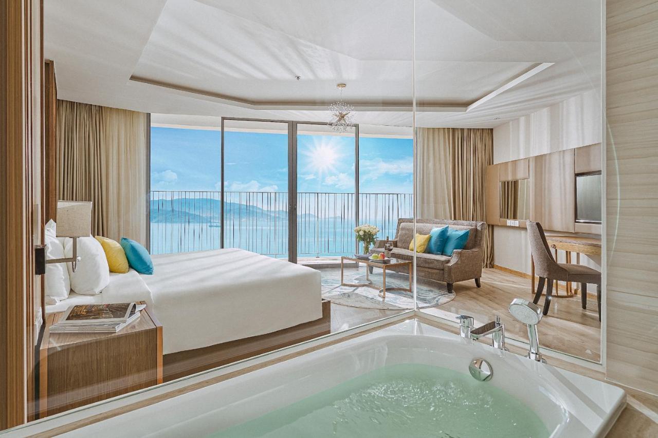 Az Five Stars Ocean View Apartment Nha Trang Buitenkant foto