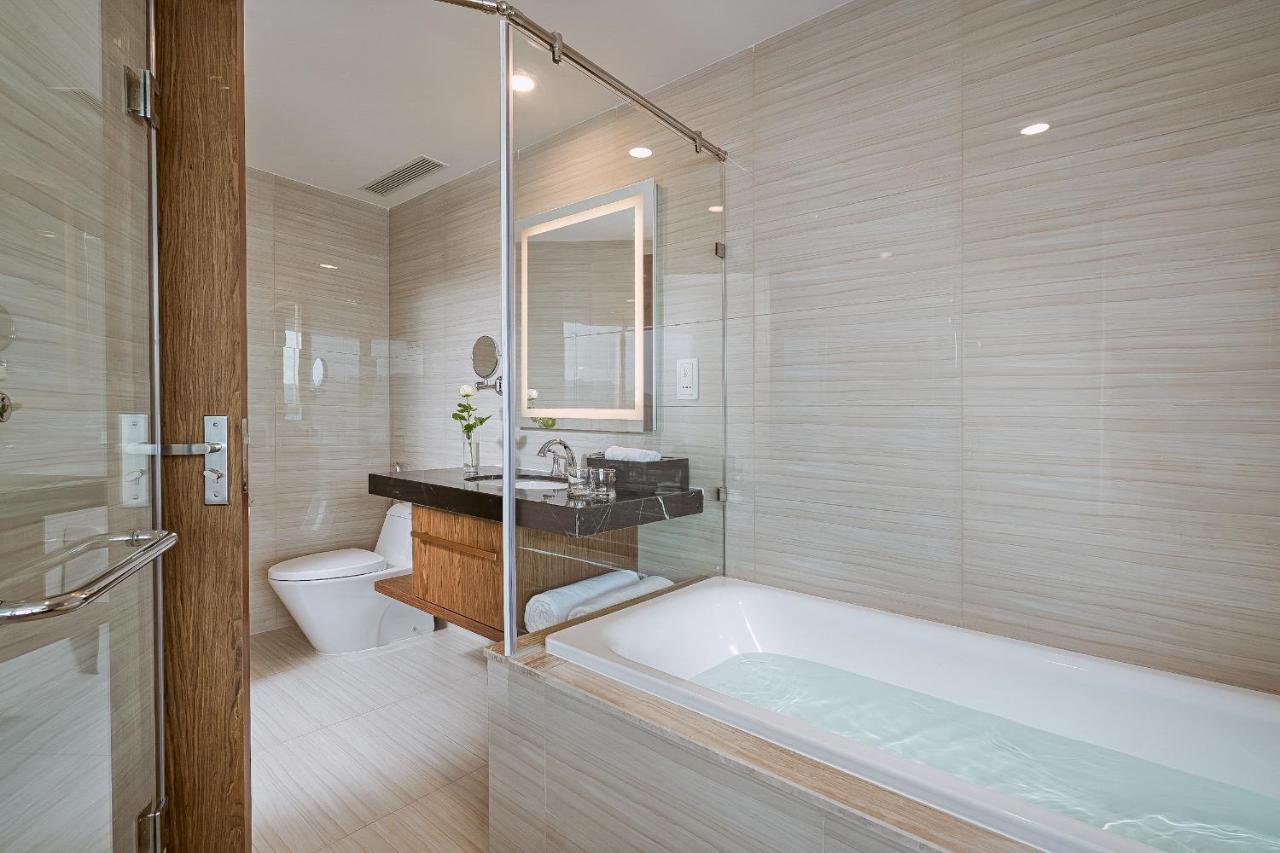 Az Five Stars Ocean View Apartment Nha Trang Buitenkant foto