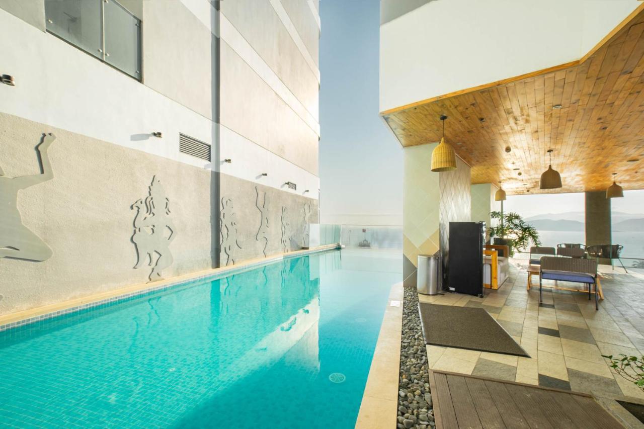 Az Five Stars Ocean View Apartment Nha Trang Buitenkant foto