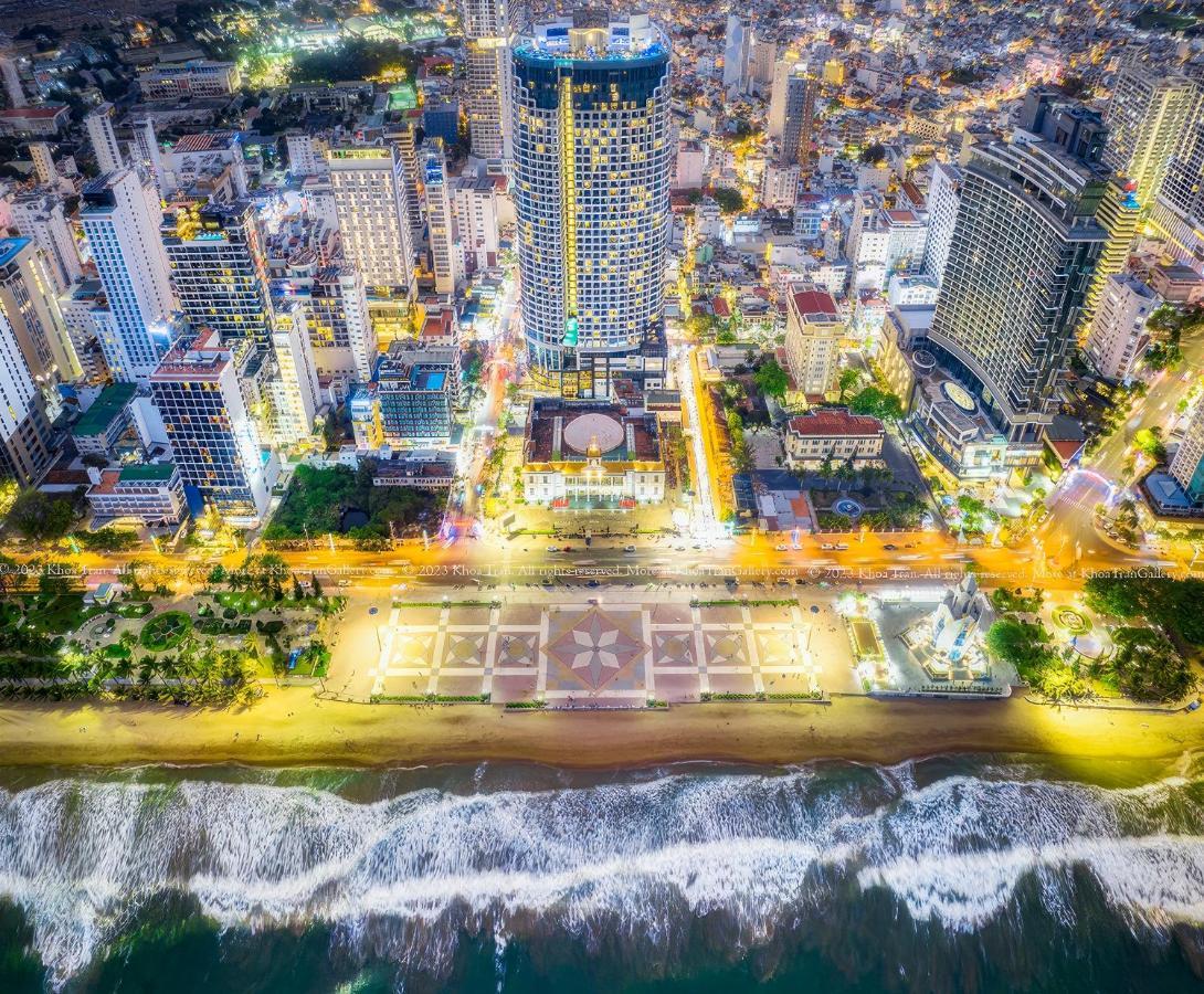 Az Five Stars Ocean View Apartment Nha Trang Buitenkant foto